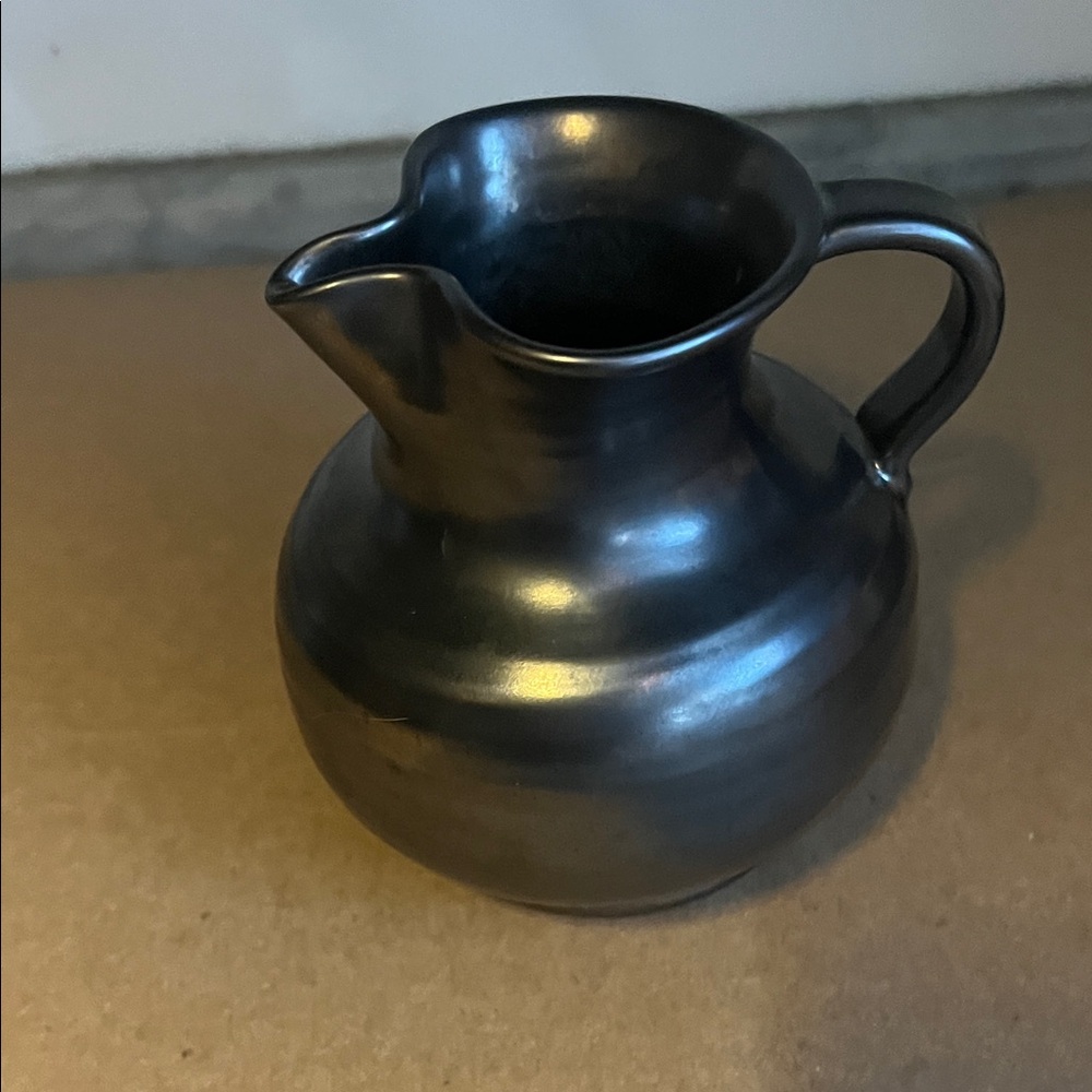Black Ceramic Pitcher Prinknas England

M